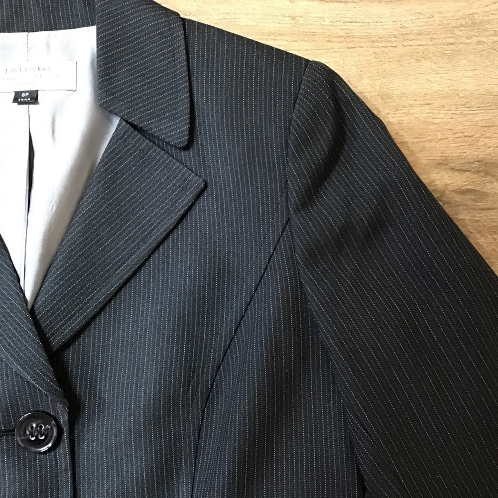 TAHARI Blazer Size 8 Petite Jacket Arthur Levine Suit Pin Stripe Black Multi - Picture 7 of 10